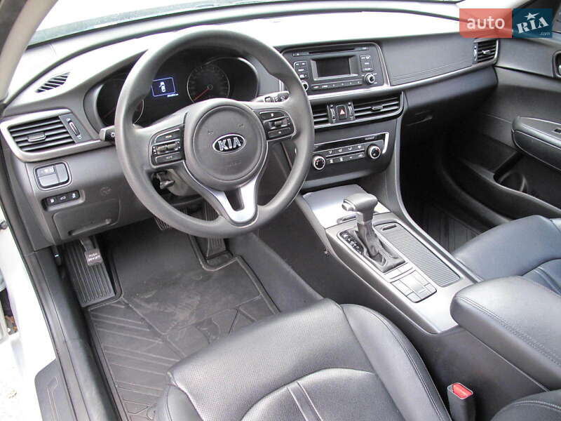 Седан Kia K5 2017 в Киеве фото 15 Седан Kia K5 2017 в Киеве