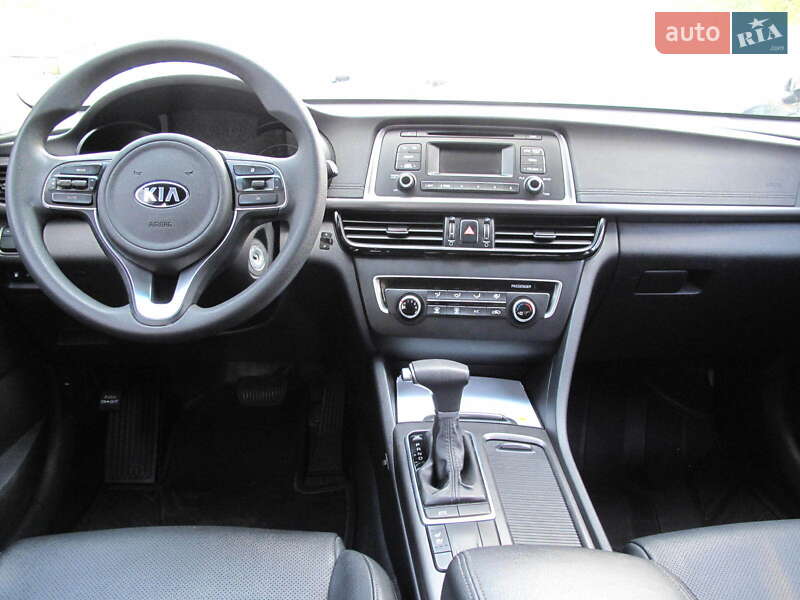 Седан Kia K5 2017 в Киеве фото 25 Седан Kia K5 2017 в Киеве