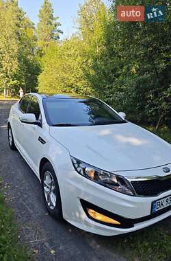 Седан Kia K5 2012 в Костопілі