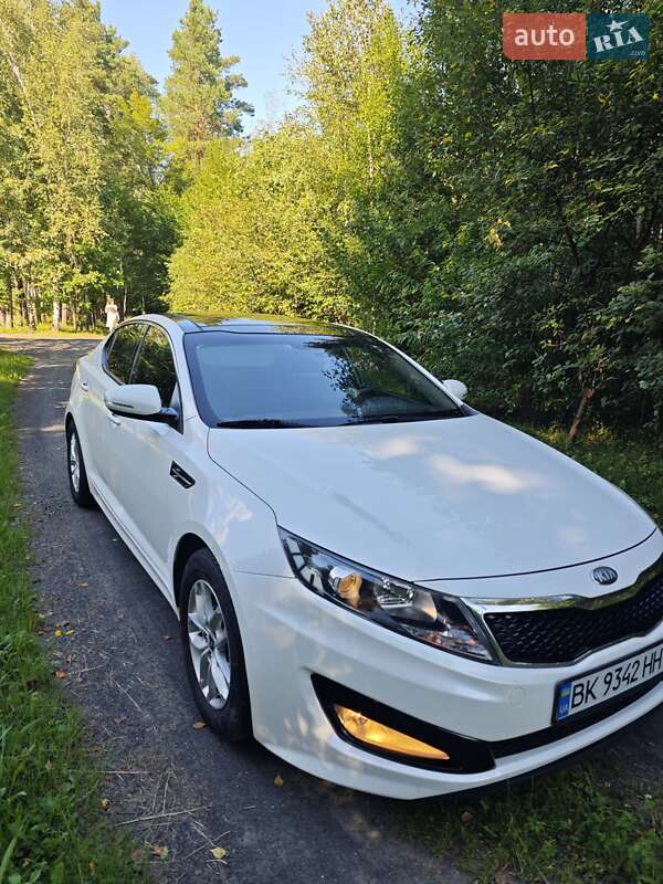 Седан Kia K5 2012 в Костополе фото Седан Kia K5 2012 в Костополе