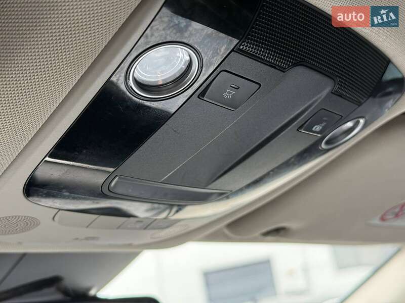 Седан Kia K5 2020 в Одессе