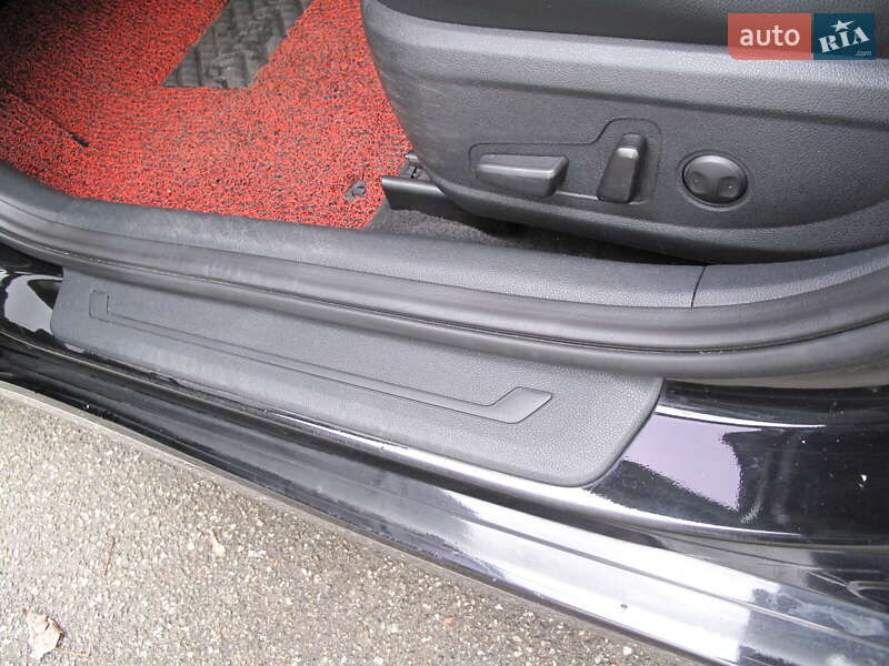 Седан Kia K5 2017 в Києві фото 26 Седан Kia K5 2017 в Києві