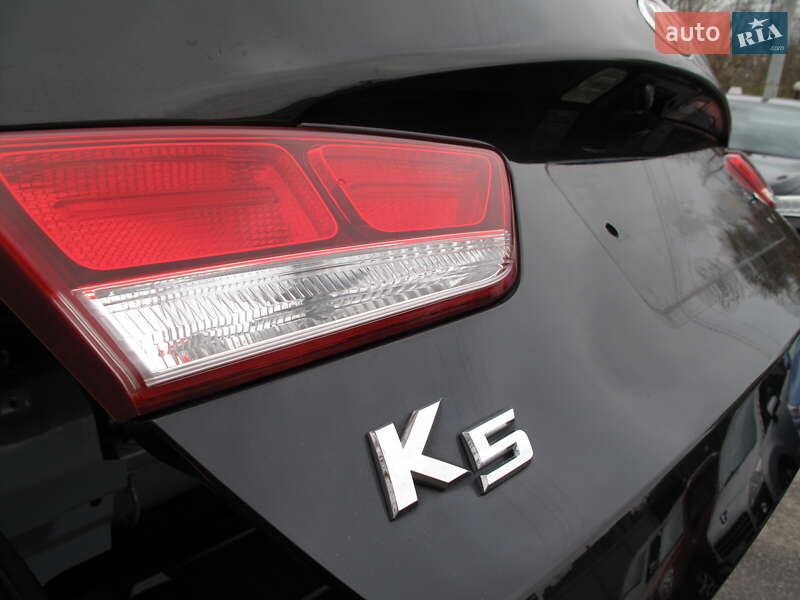 Седан Kia K5 2017 в Києві фото 44 Седан Kia K5 2017 в Києві