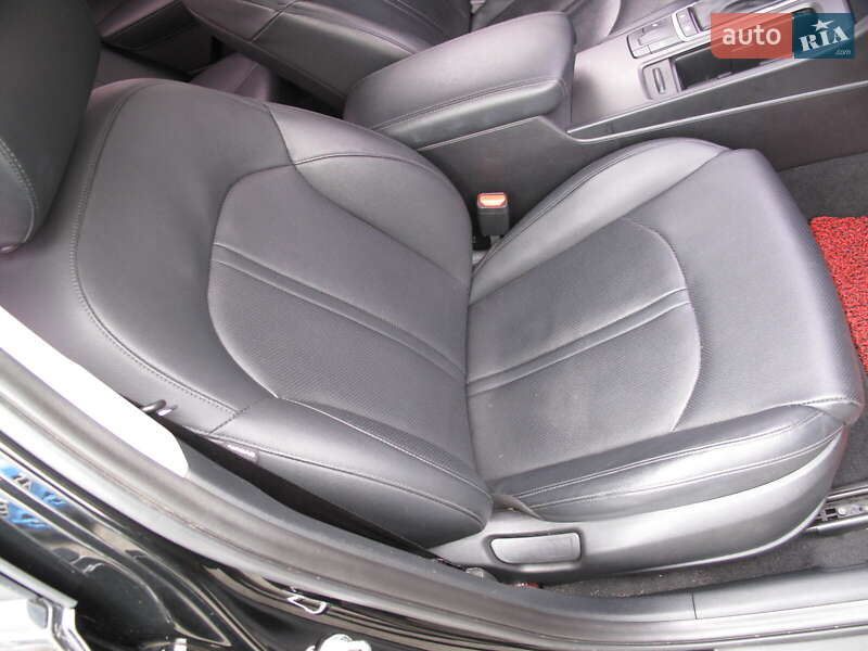 Седан Kia K5 2017 в Києві фото 52 Седан Kia K5 2017 в Києві