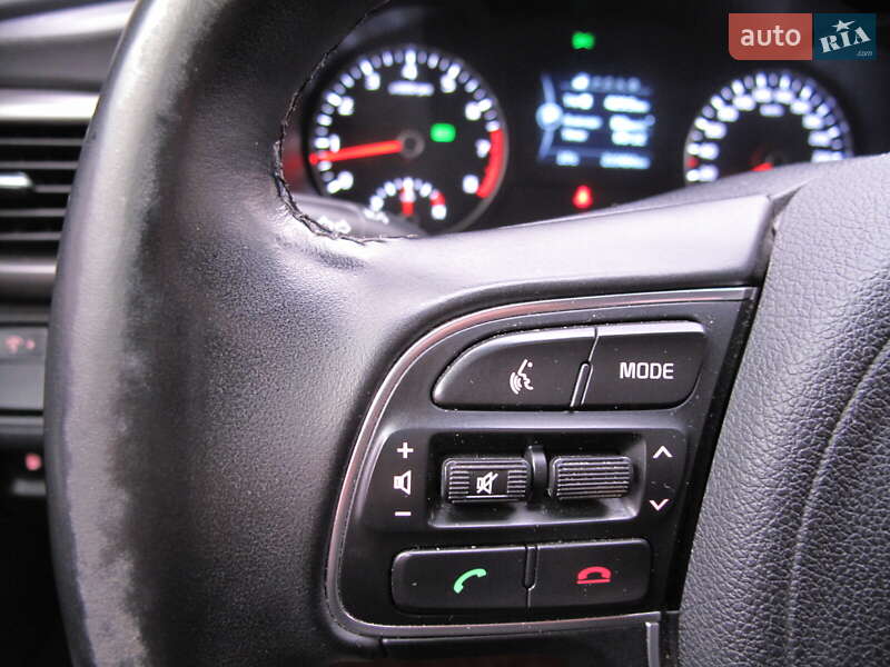 Седан Kia K5 2017 в Києві фото 72 Седан Kia K5 2017 в Києві