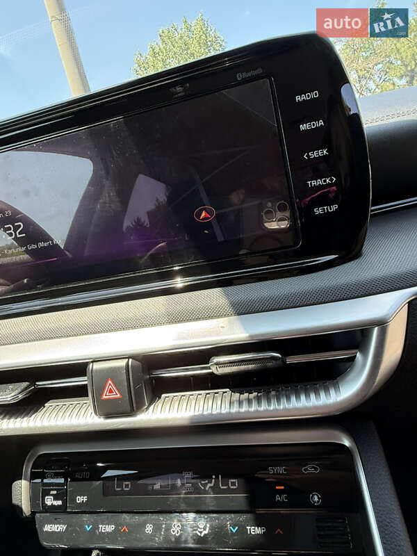 Седан Kia K5 2020 в Одесі