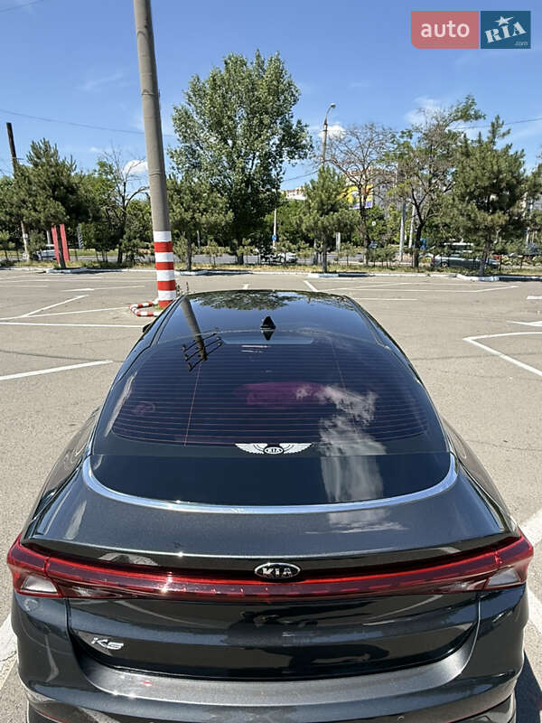 Седан Kia K5 2020 в Одесі