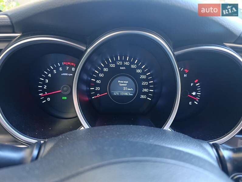 Седан Kia K5 2014 в Одесі