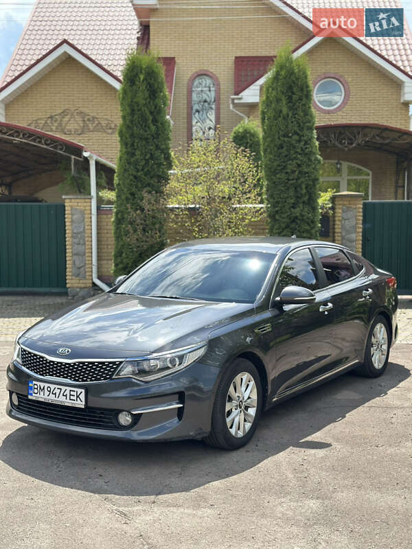 Седан Kia K5 2016 в Сумах
