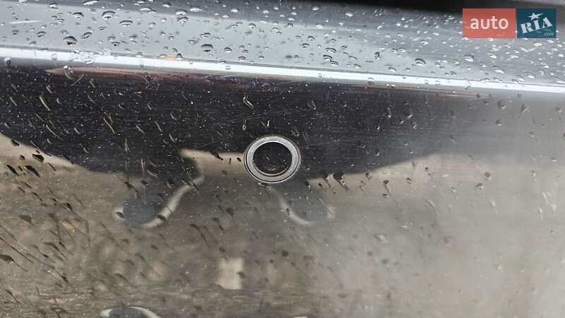 Седан Kia K5 2015 в Черновцах