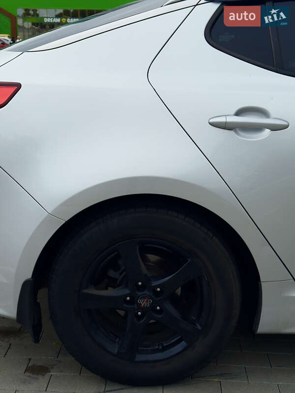 Седан Kia K5 2012 в Одесі