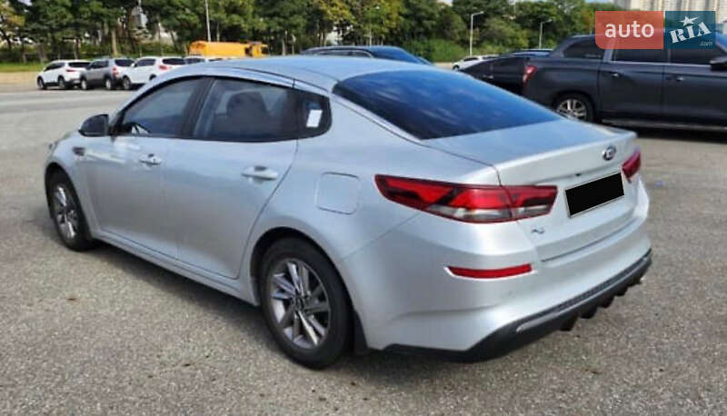 Седан Kia K5 2018 в Києві