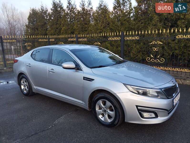 Седан Kia K5 2014 в Чернігові фото Седан Kia K5 2014 в Чернігові