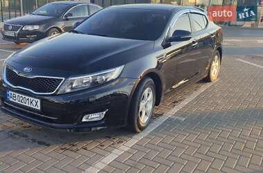 Седан Kia K5 2014 в Корсуне-Шевченковском