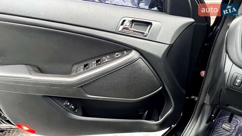 Седан Kia K5 2012 в Киеве фото 47 Седан Kia K5 2012 в Киеве