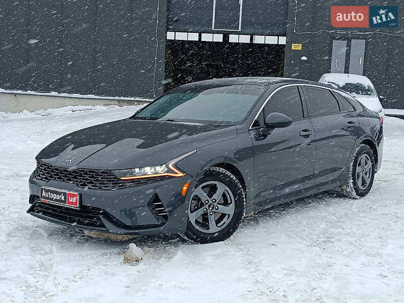Седан Kia K5 2020 в Львове