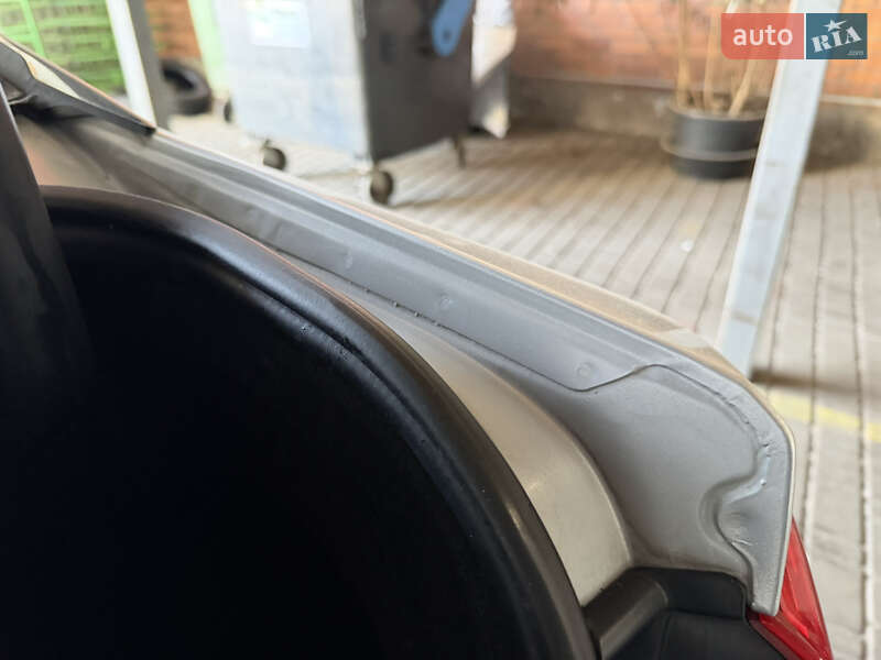 Седан Kia K5 2016 в Одессе