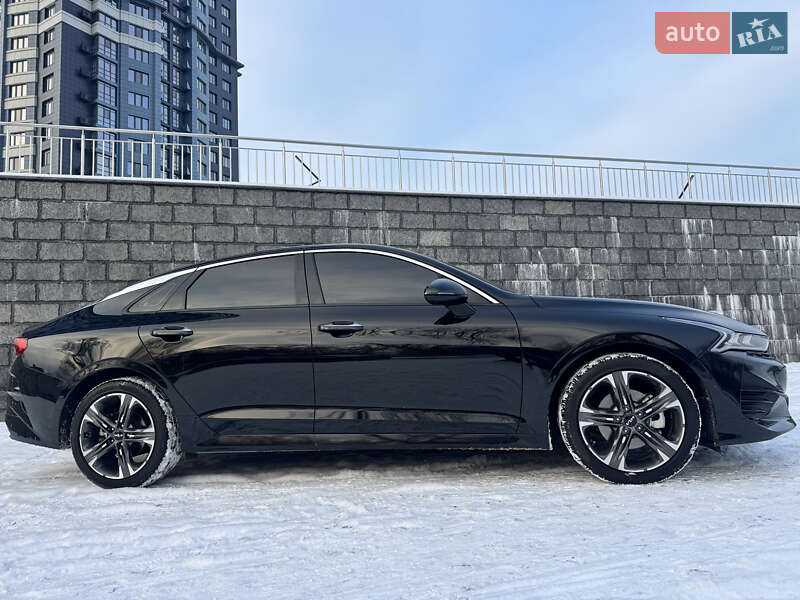 Седан Kia K5 2024 в Киеве