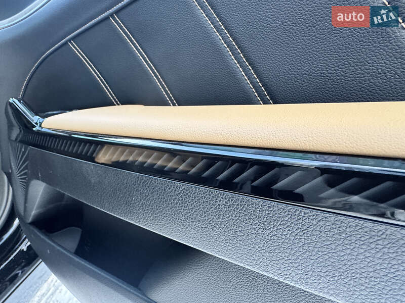 Седан Kia K5 2024 в Киеве