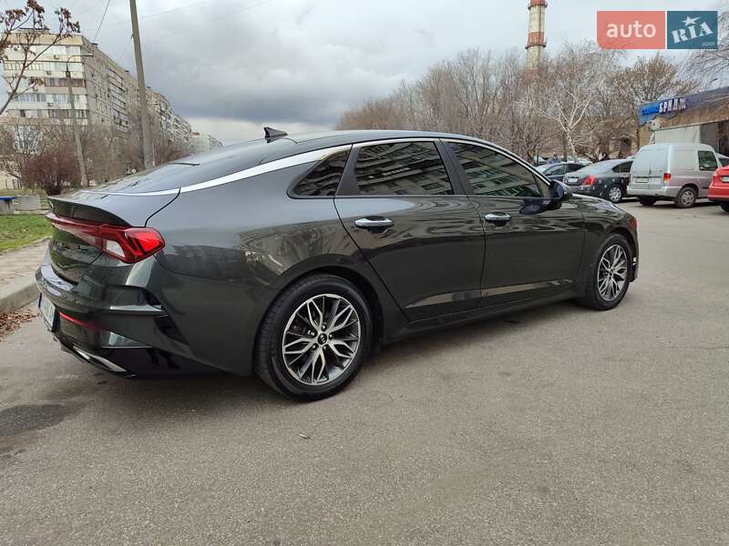 Седан Kia K5 2020 в Запорожье