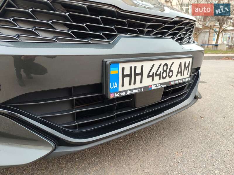 Седан Kia K5 2020 в Запорожье