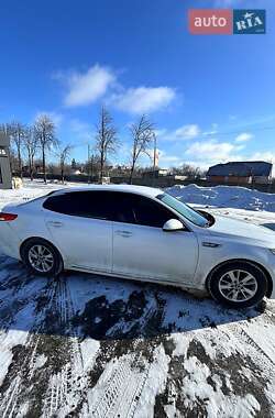 Седан Kia K5 2015 в Харькове