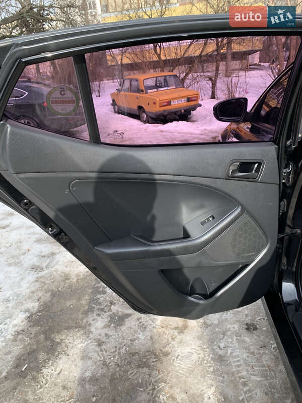 Седан Kia K5 2014 в Києві фото 14 Седан Kia K5 2014 в Києві