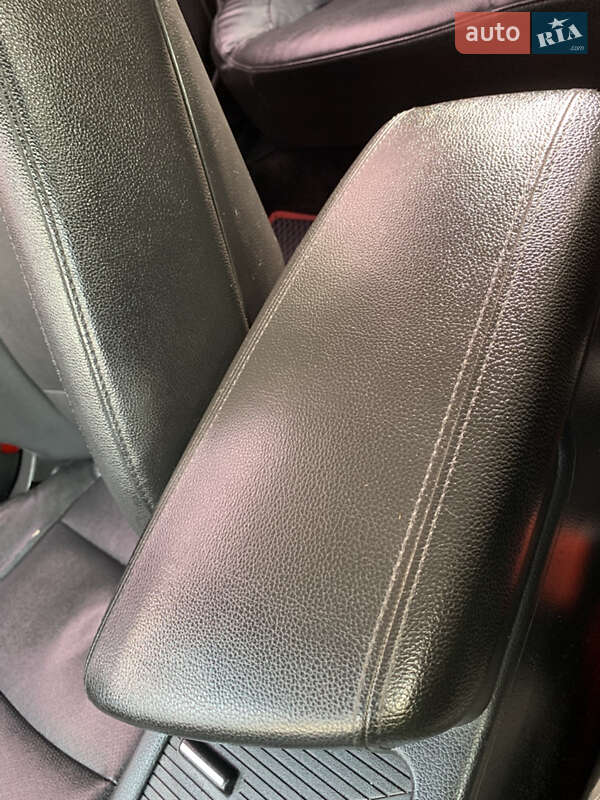 Седан Kia K5 2014 в Києві фото 34 Седан Kia K5 2014 в Києві