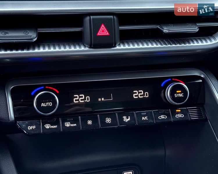 Седан Kia K5 2021 в Киеве