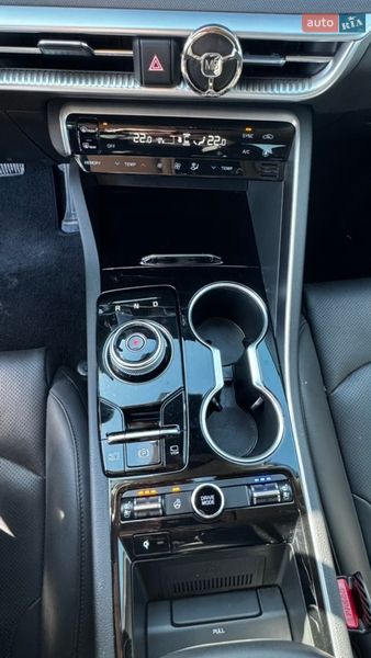 Седан Kia K5 2021 в Киеве