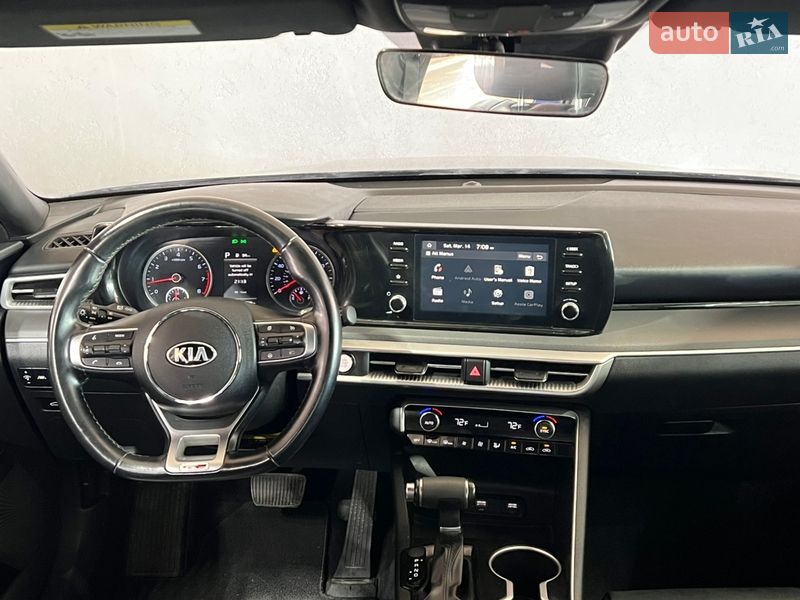 Седан Kia K5 2020 в Одесі