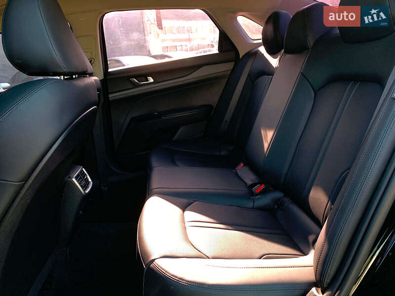 Седан Kia K5 2020 в Виннице