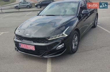 Седан Kia K5 2021 в Киеве