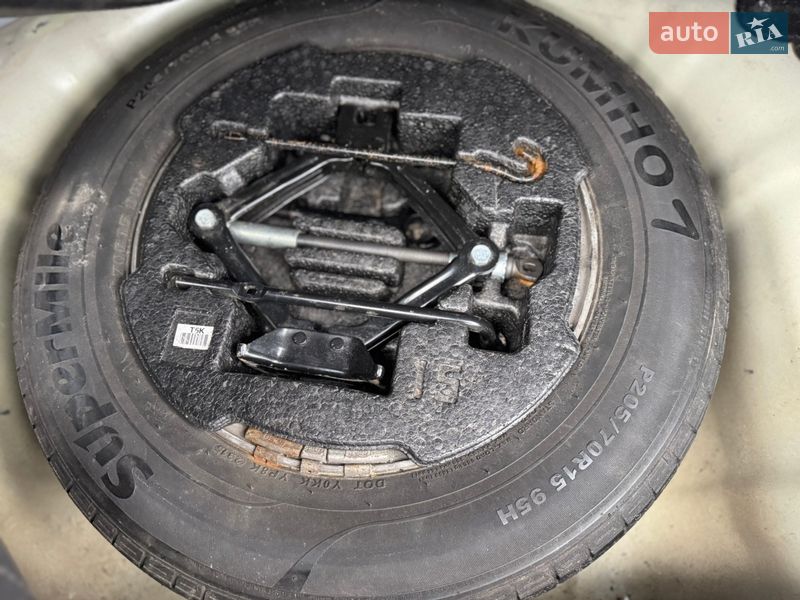 Седан Kia K5 2015 в Днепре