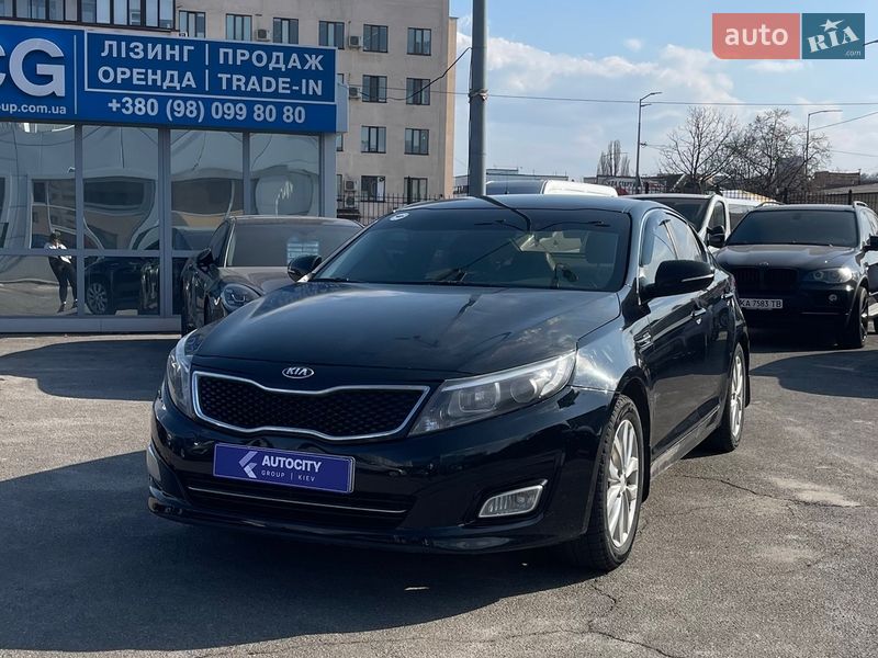 Седан Kia K5 2013 в Киеве