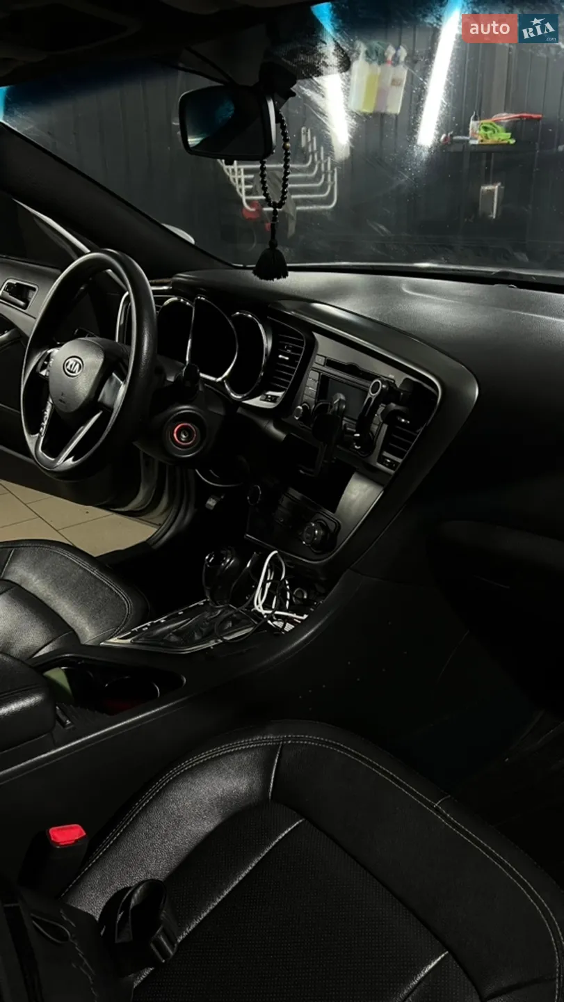 2011 Kia K5 - мініатюра 7