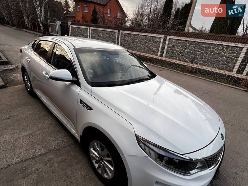Седан Kia K5 2015 в Киеве фото 5 Седан Kia K5 2015 в Киеве