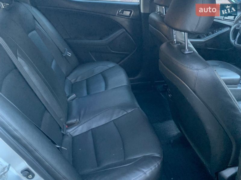 Седан Kia K5 2012 в Глевахе фото 8 Седан Kia K5 2012 в Глевахе