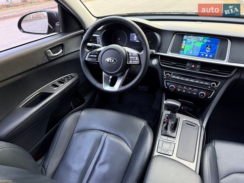 Седан Kia K5 2019 в Миколаєві