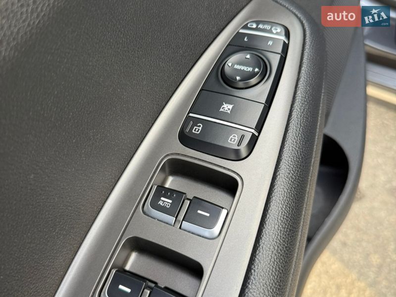 Седан Kia K5 2019 в Миколаєві