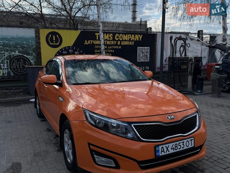 Седан Kia K5 2015 в Харкові фото Седан Kia K5 2015 в Харкові