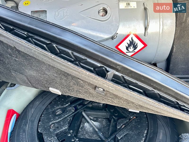 Седан Kia K5 2016 в Києві фото 31 Седан Kia K5 2016 в Києві