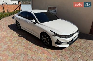 Седан Kia K5 2022 в Василькові
