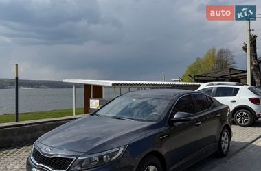 Седан Kia K5 2015 в Тернополі