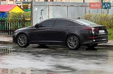 Седан Kia K5 2013 в Киеве