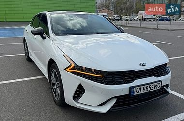 Седан Kia K5 2021 в Киеве
