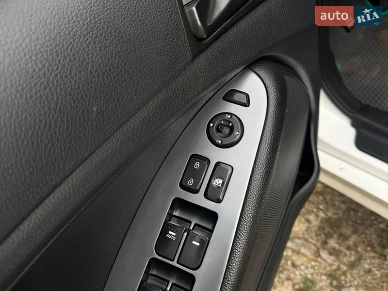 Kia K5 2015 VIN KNAGN418BGA614838 фото оголошення 24 з 55
