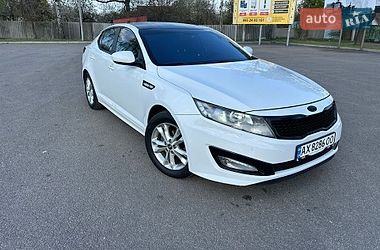 Седан Kia K5 2011 в Первомайську