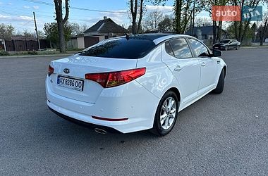 Седан Kia K5 2011 в Первомайську