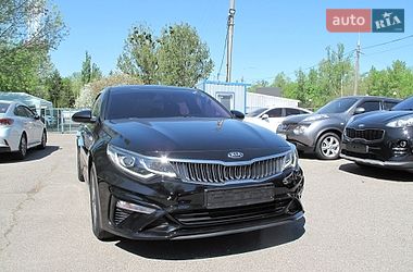 Седан Kia K5 2018 в Києві